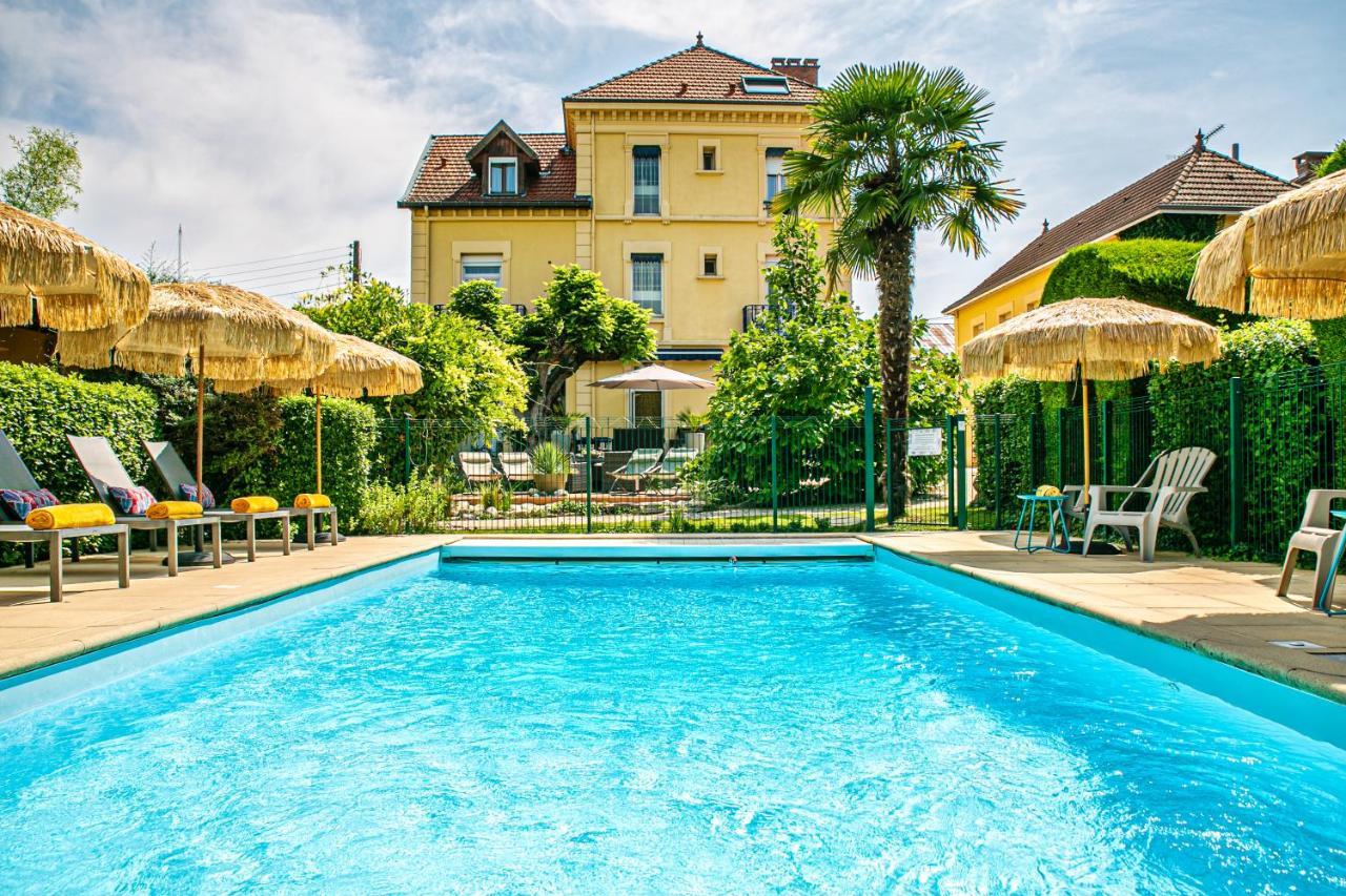 Hotel Des Dauphins Бургуэн Экстерьер фото
